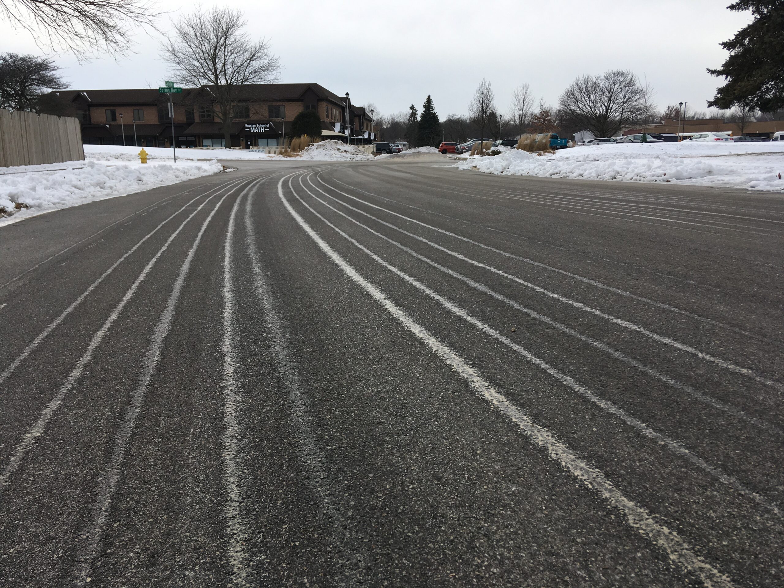 Antiicing stripes on road